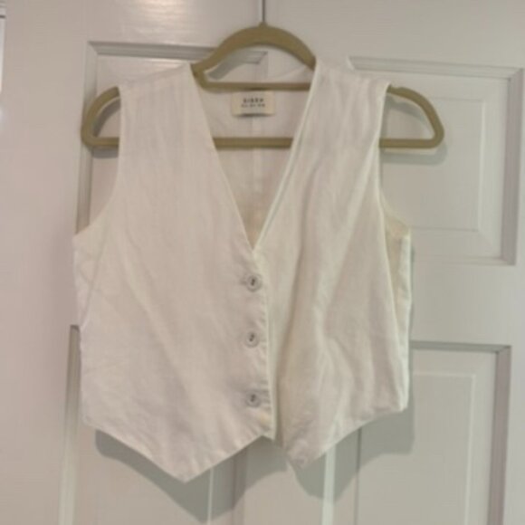 DISSH Tops - DISSH Vest